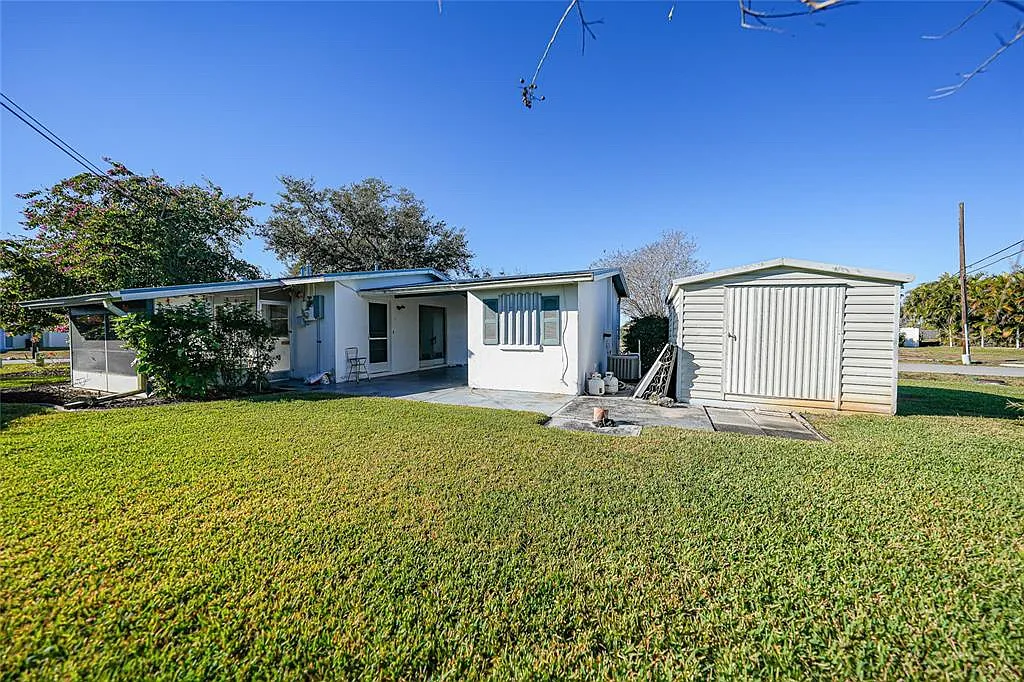 2 bed, 860 sqft, $1,350 — Photo 3