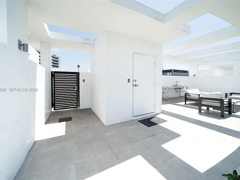 13800 Highland Dr #Penthouse 4 — Photo 26