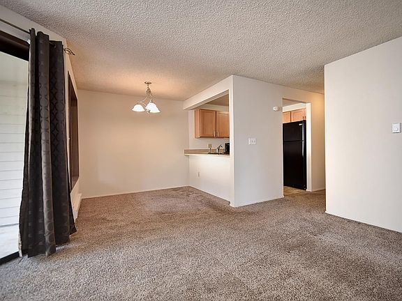 4th image of 12515 NE 116th St APT B10