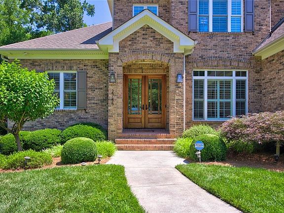 2nd image of 2785 Spicewood Trails Ln