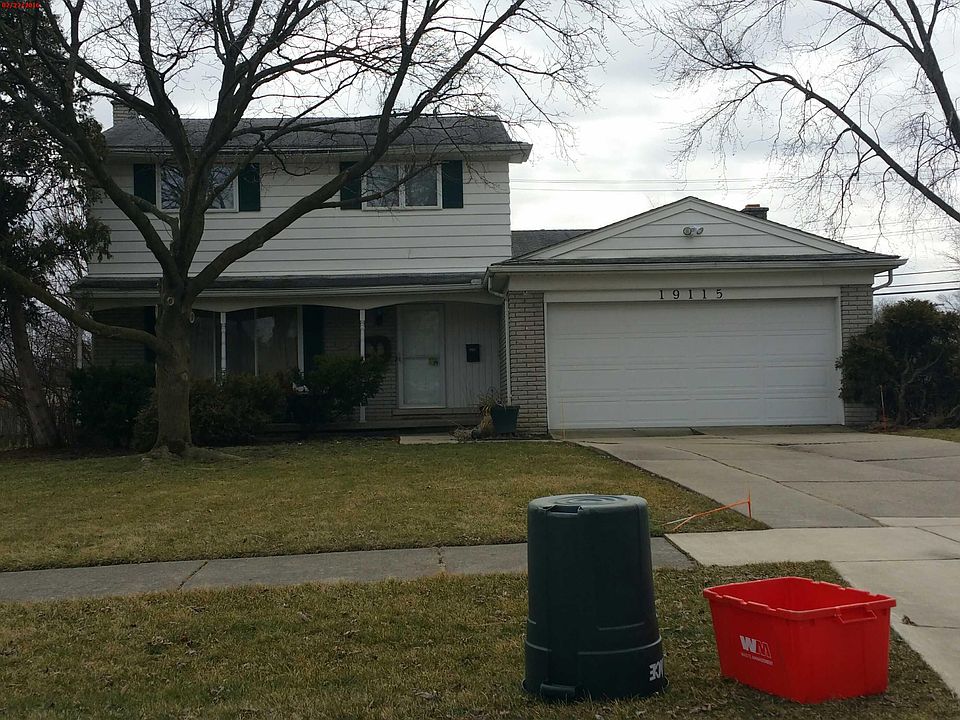 1st image of 19115 Green Spruce Ln