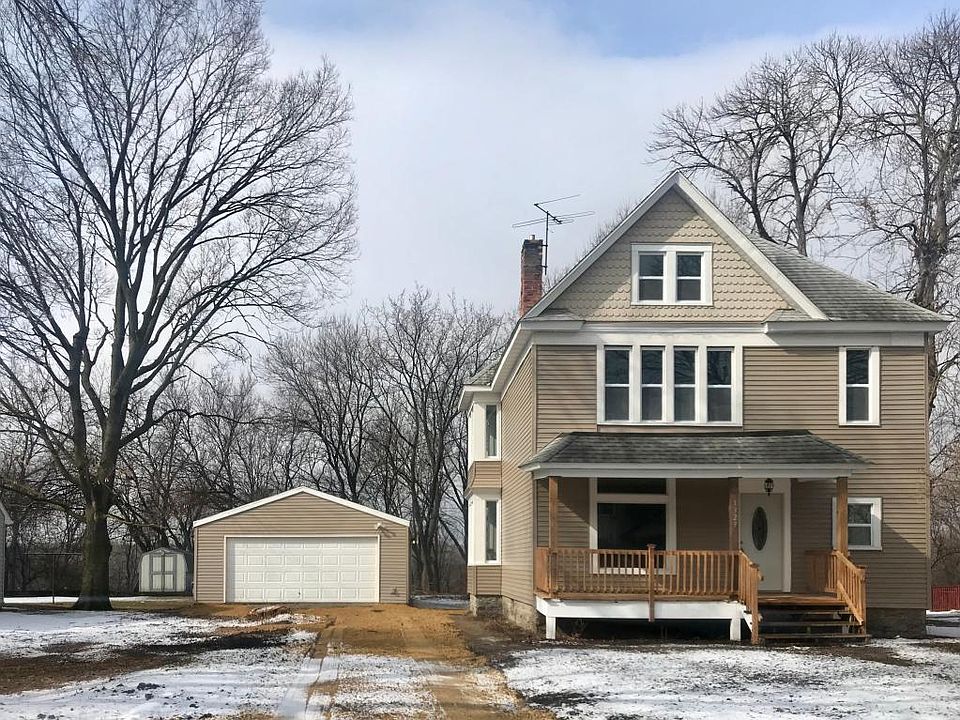 1st image of 1329 Summit Ave
