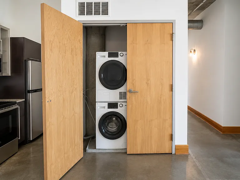 GW Apartments — Photo 56