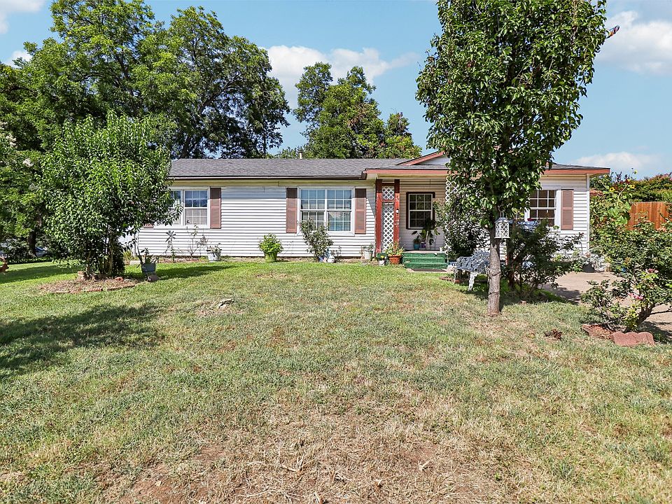 1st image of 13905 Albemarle Dr