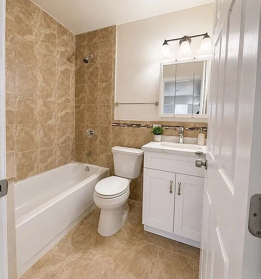 4049 Halldale Ave — Photo 8