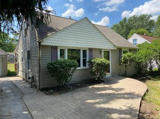 4164 Shimerville Rd, Clarence, NY 14031