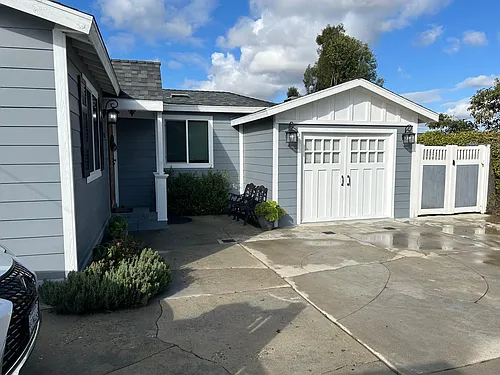 16233 Grand Ave #C Photo 1