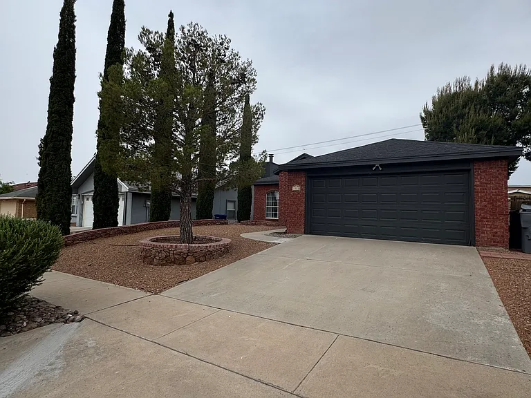 7329 Black Ridge Dr — Photo 28