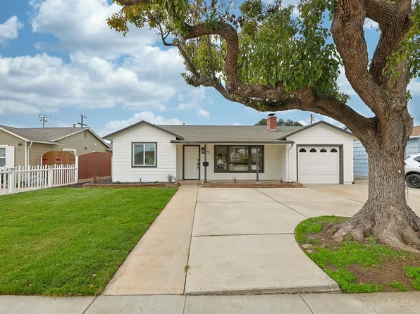 225 Tapadero St, Salinas, CA 93906