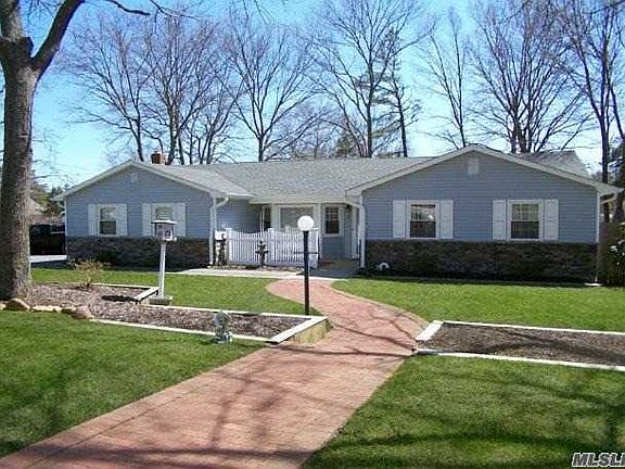 2nd image of 2 Borman Ct