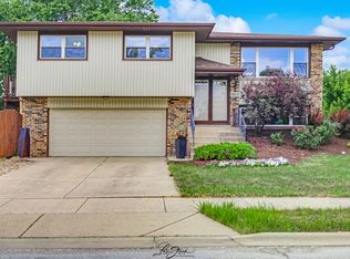 16118 76th Ave, Tinley Park, IL 60477