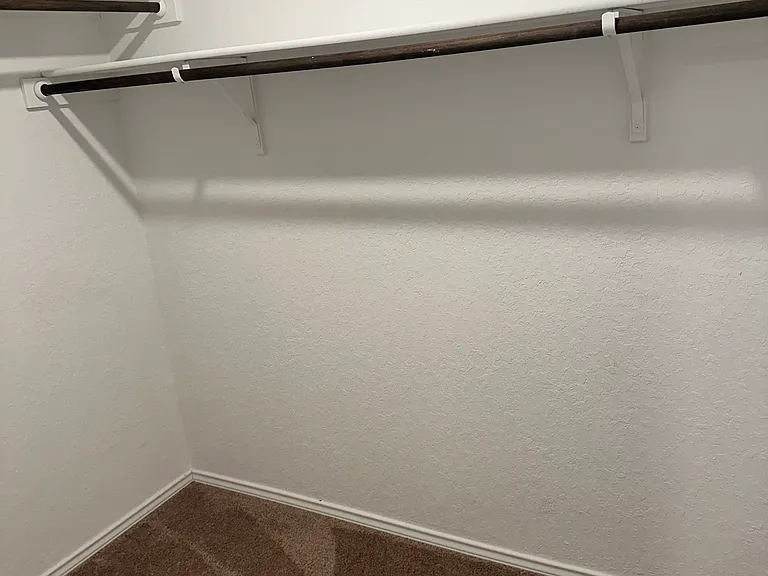 1130 Moraine Pl — Photo 11