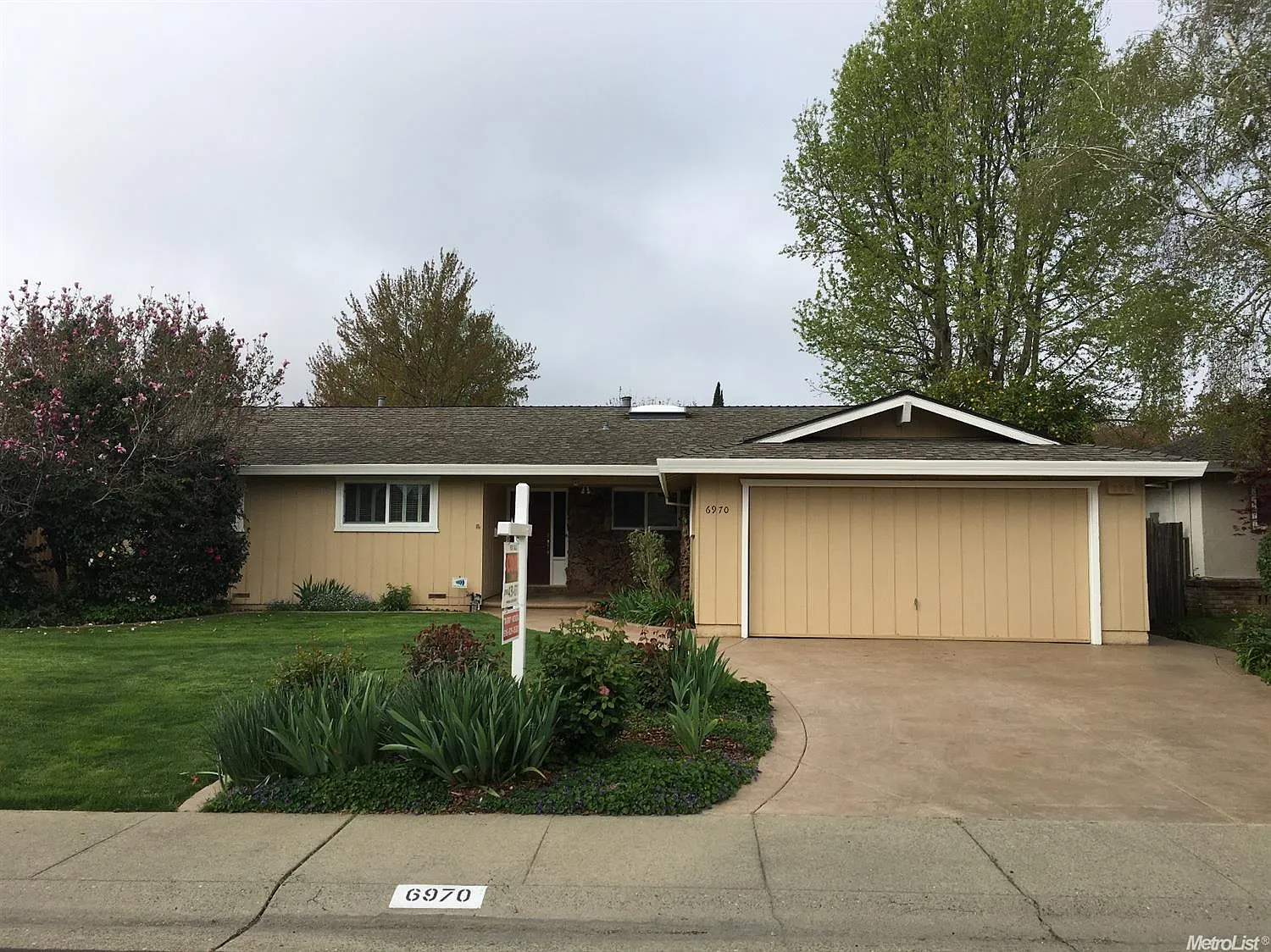6970 Flintwood Way photo 1