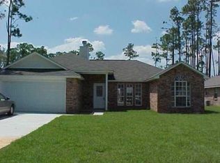 2105 Broadmoor Dr, Gautier, MS 39553