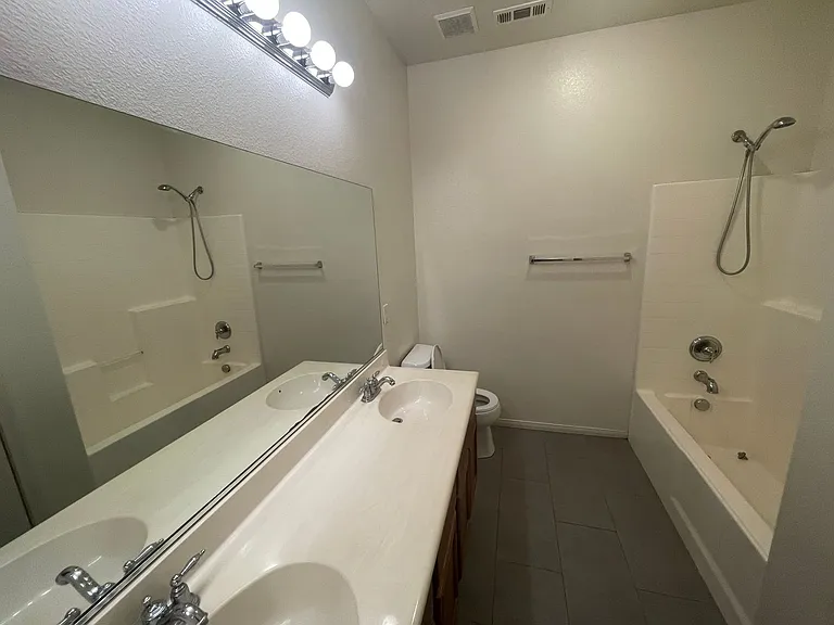 14190 Blackstone St — Photo 51