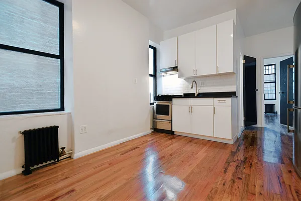 Rented by J Misrahi Realty Corp | media 29