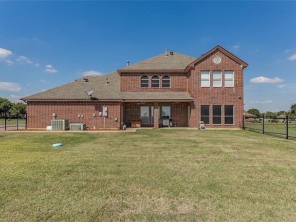5th image of 10104 Tantarra Dr