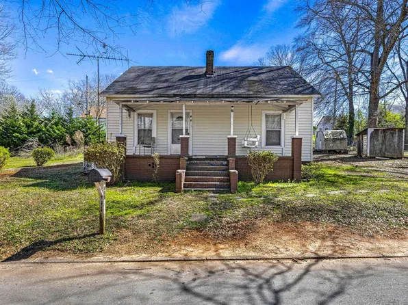 408 Graham St, Easley, SC 29640