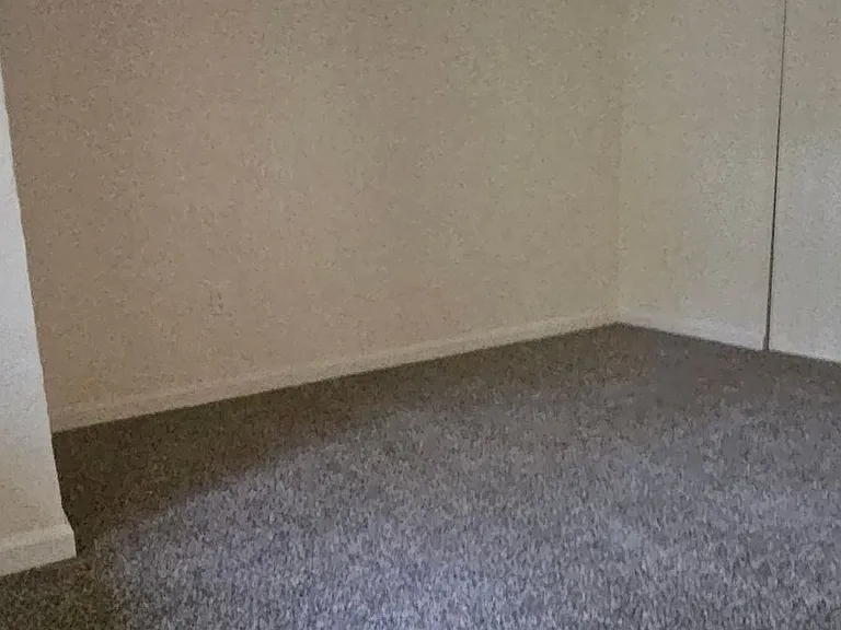 Foxworth Apartments — Photo 62