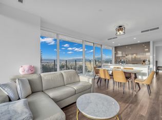 4711 Hazel St #1205, Burnaby, BC
