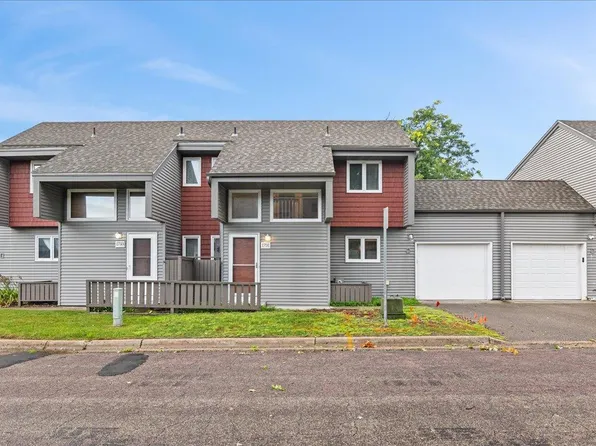 1731 Bluebill Dr, Eagan, MN 55122