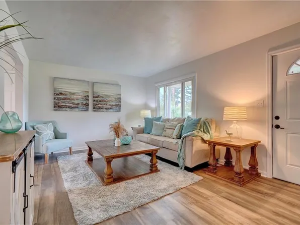 2745 Colonial Dr, Suffolk, VA 23435