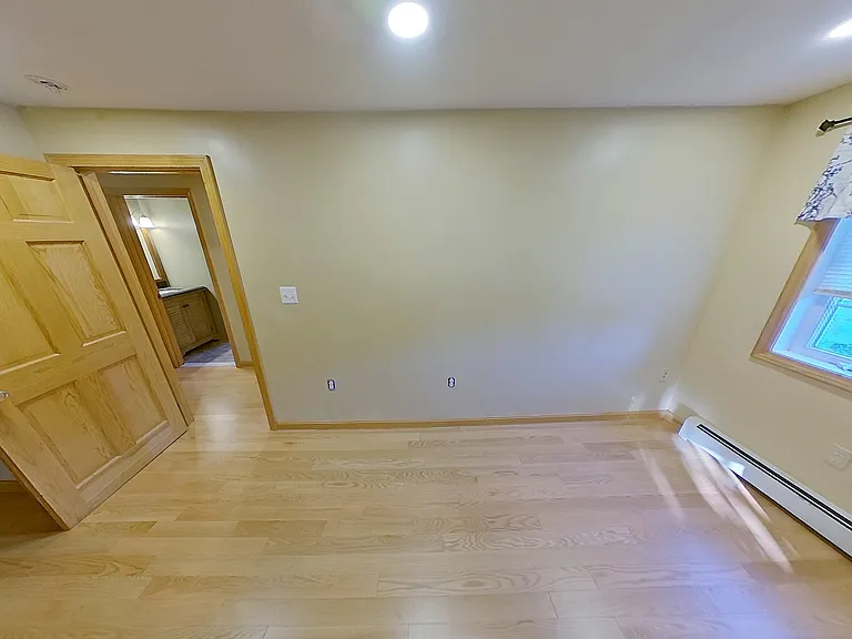 43 Mission Ave — Photo 12