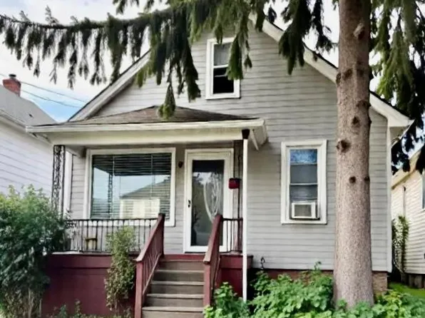 8717 Smart St, Detroit, MI 48210