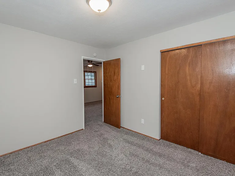 980 Saint Brendan Ln — Photo 26