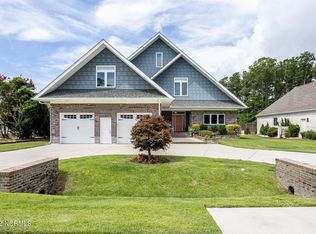 406 Sawgrass Cv, Sneads Ferry, NC 28460