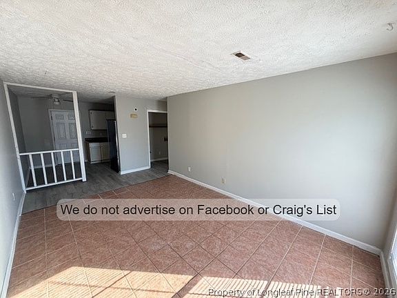 2nd image of 1427 Tangora Ln