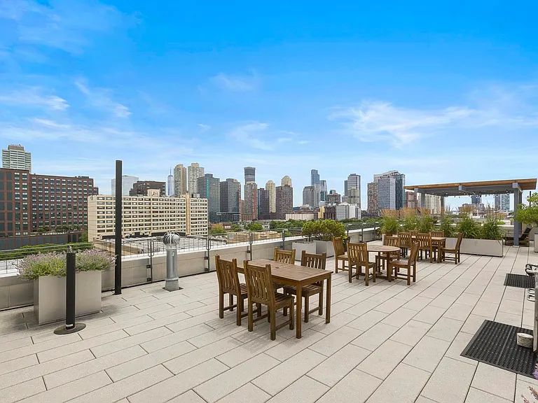 25 McWilliams Pl — Photo 19