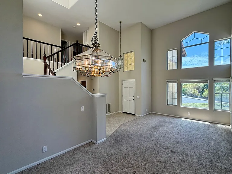 3366 Waterford Dr — Photo 7