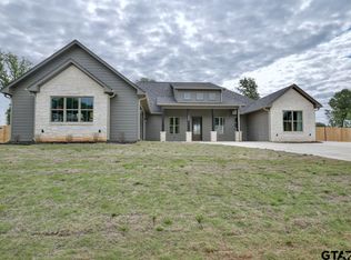 14808 Woodland Creek Dr, Lindale, TX 75706