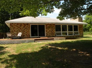 2232 W Huckleberry Rd, Sanford, MI 48657