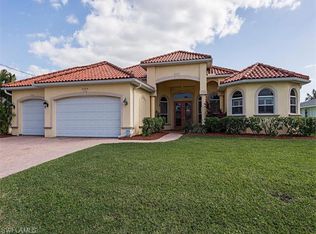 2204 Everest Pkwy, Cape Coral, FL 33904