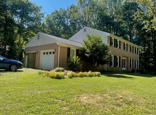 11506 Club Ct, Woodbridge, VA 22192