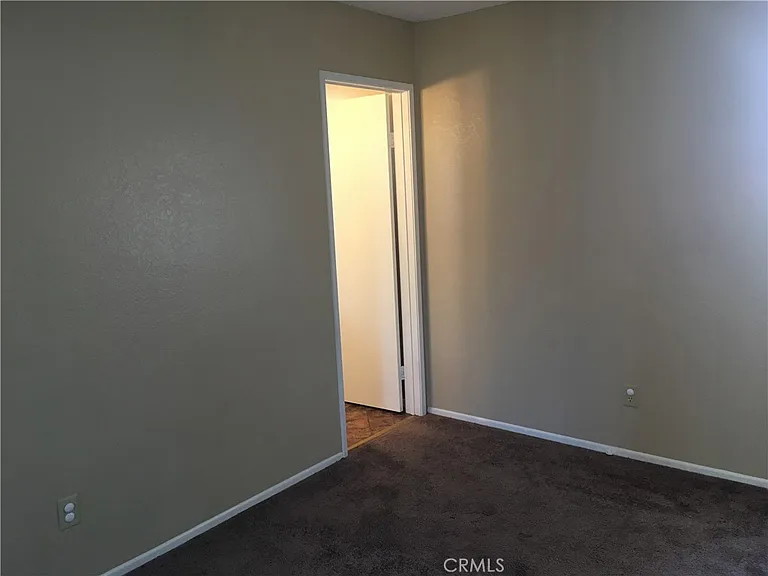 2030 Bon View Ave — Photo 17
