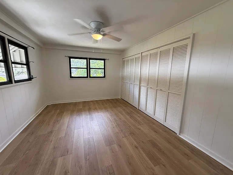 35 Country Club Rd — Photo 8