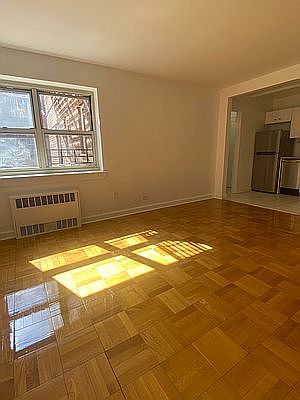 4th image of 135-05 Hoover Ave #4J