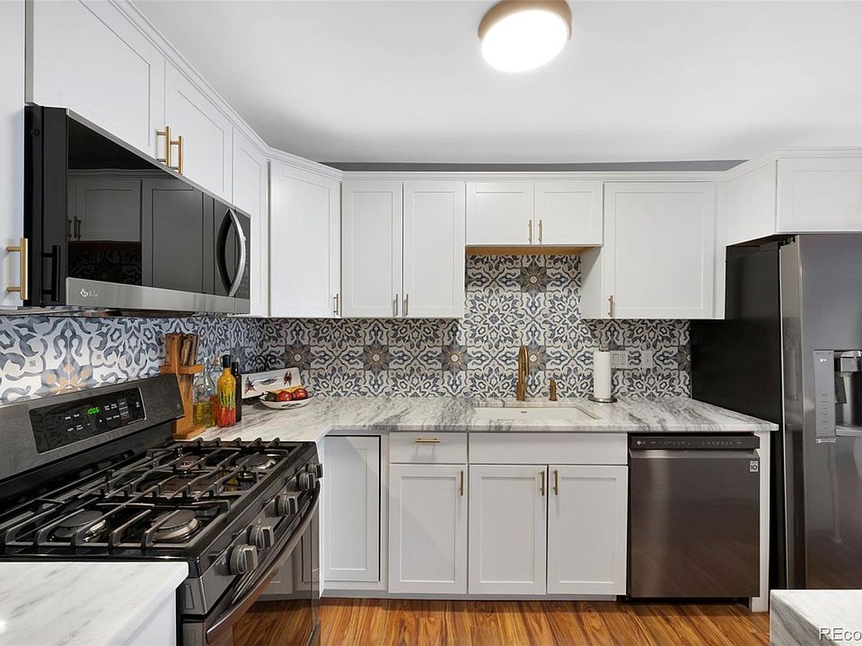 1st image of 800 N Washington Street #807