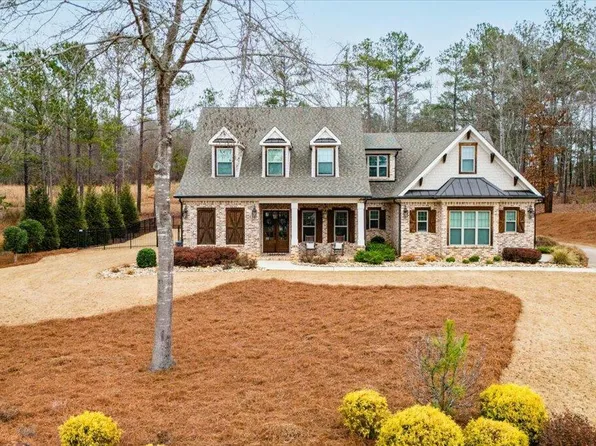 112 Tee Dr, Forsyth, GA 31029