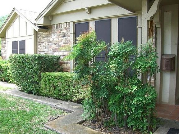 4th image of 702 Green Hills Ct