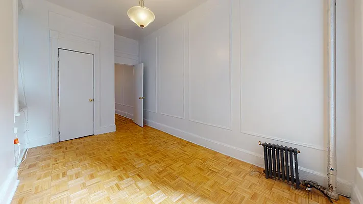 Rented by Bond New York | media 12