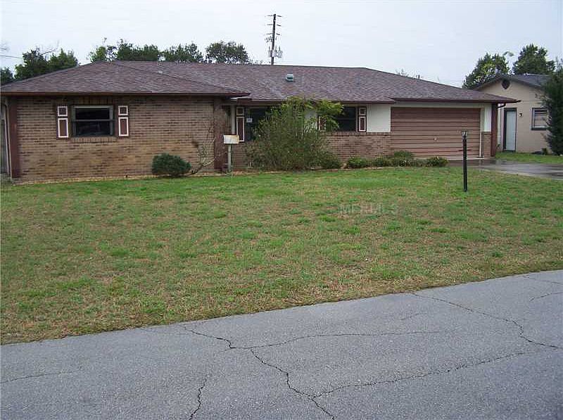 1st image of 989 W Embassy Dr