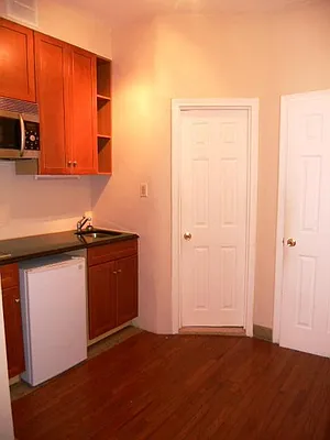 Rented by Dwelling NYC | media 5
