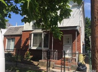 15015 14th Ave, Whitestone, NY 11357