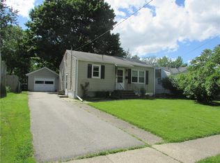 2520 57th St, Des Moines, IA 50310