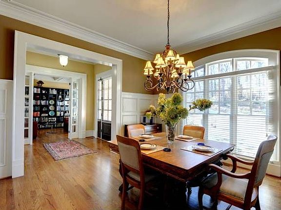 Formal dining room