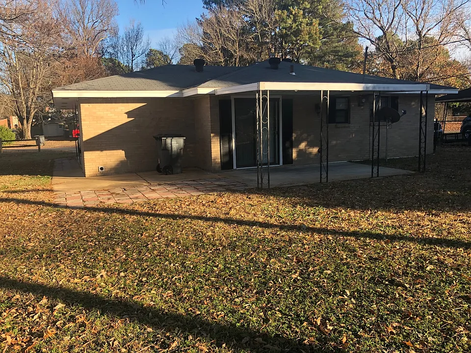 1601 Brookhaven Rd